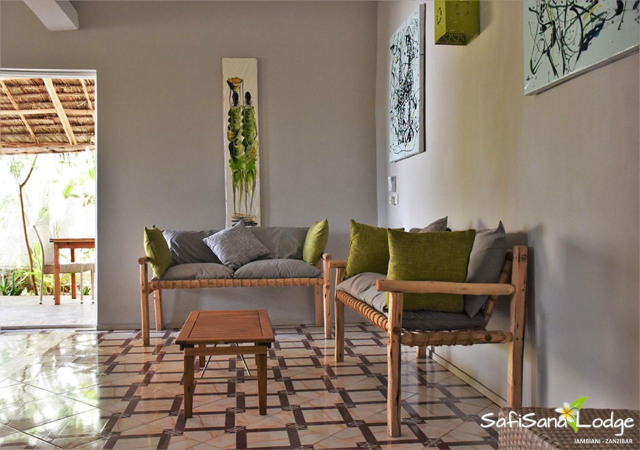 Safisana Lodge 江比阿 外观 照片